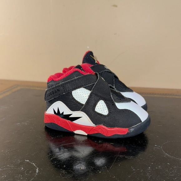 Nike Air Jordan 8 Retro Paprika Black Red White DO8732-601 Toddler Size 6C - Picture 1 of 5